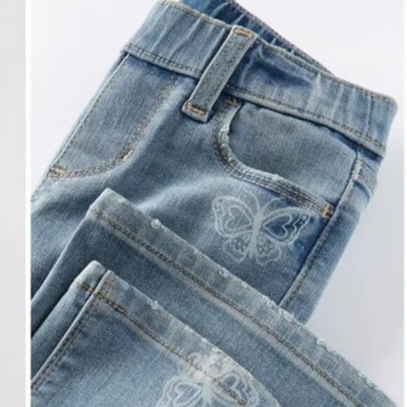 Tucker + Tate Girls Size 5 Flare Leg Jeans Light Wash Butterflies - Picture 4 of 9